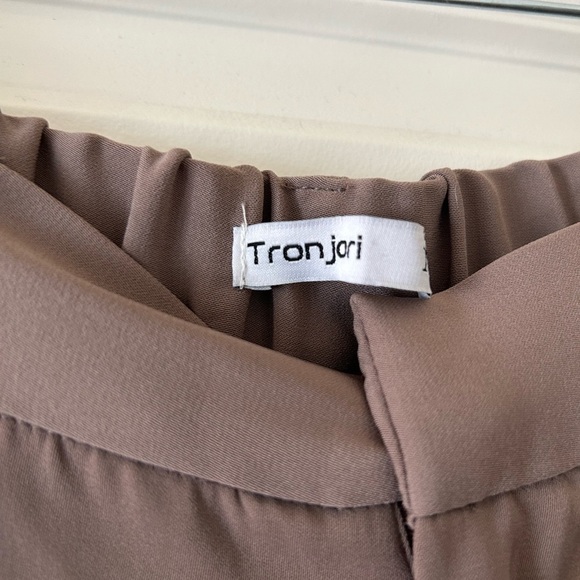 NWOT High-Waisted Tan Palazzo Pants Size M - Picture 5 of 5